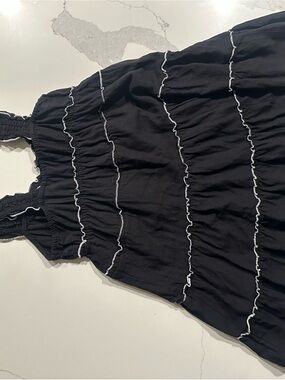 Black Women's Dress with Elastic Waistband - Unbranded